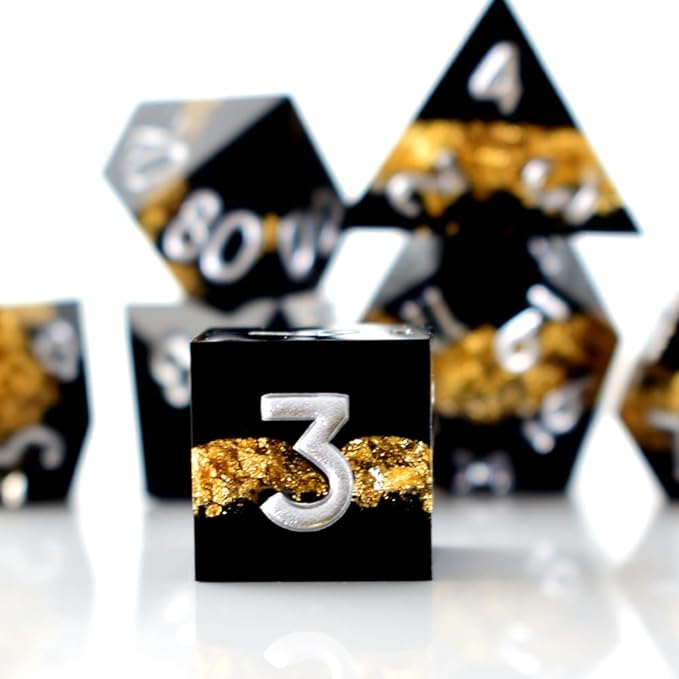 Black&Golden Resin Dice