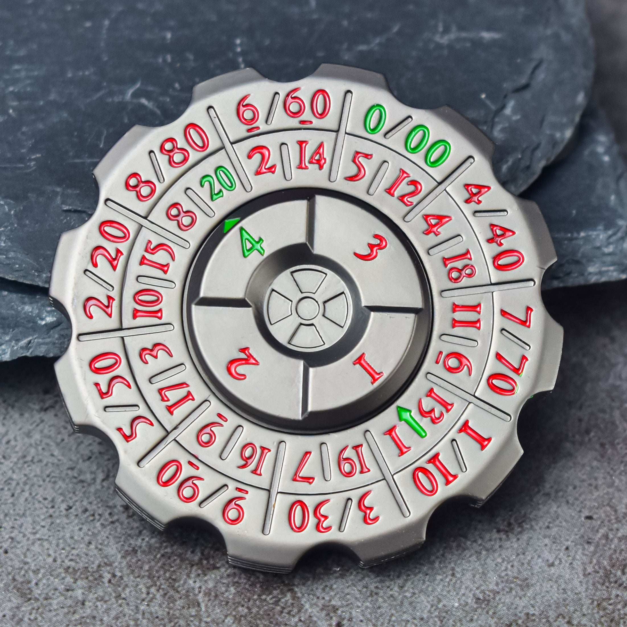 Blood Strain 2-in-1 DND Dice & Fidget Spinner - RULE DICE