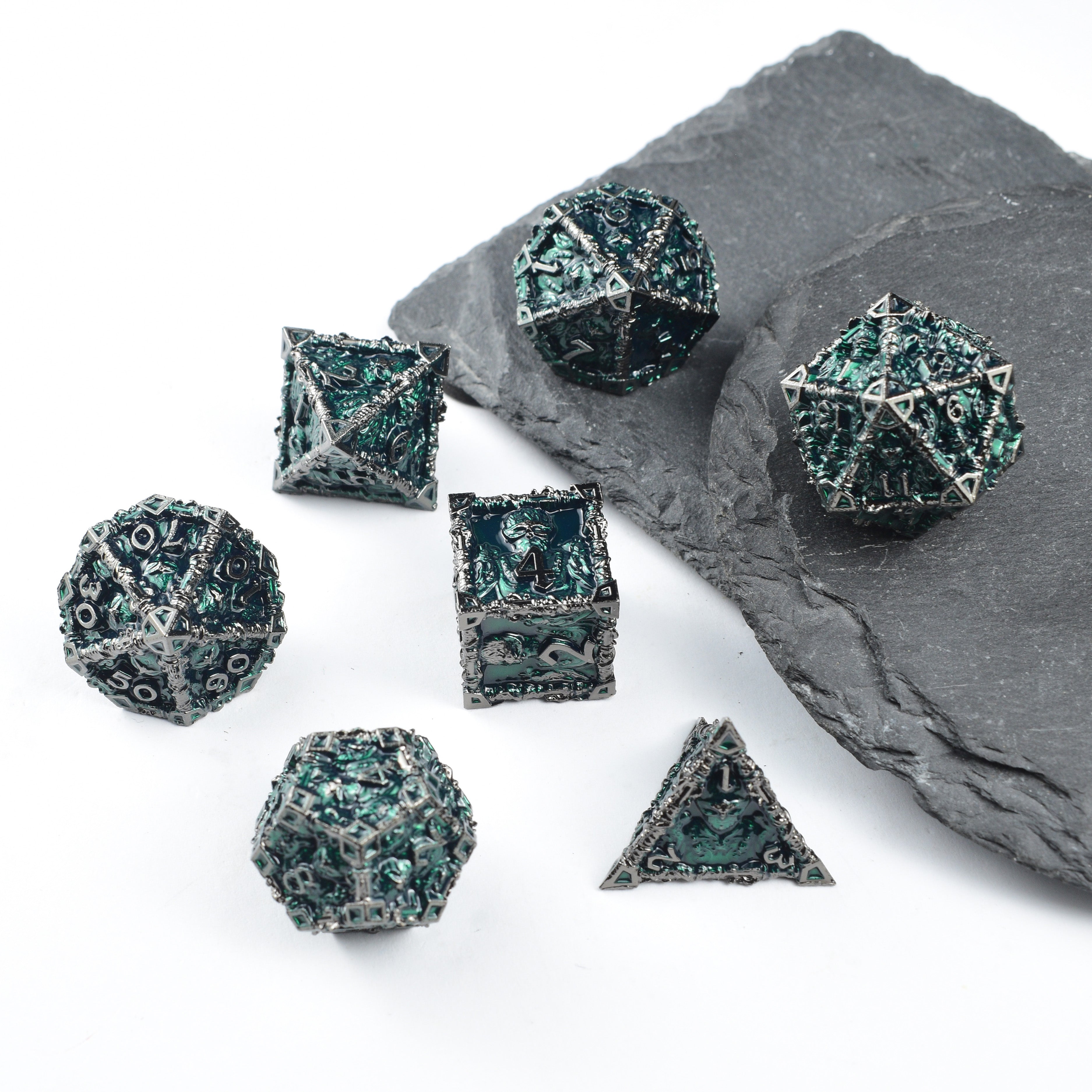 Monkey King Dice Set – Black Silver ＆ Green