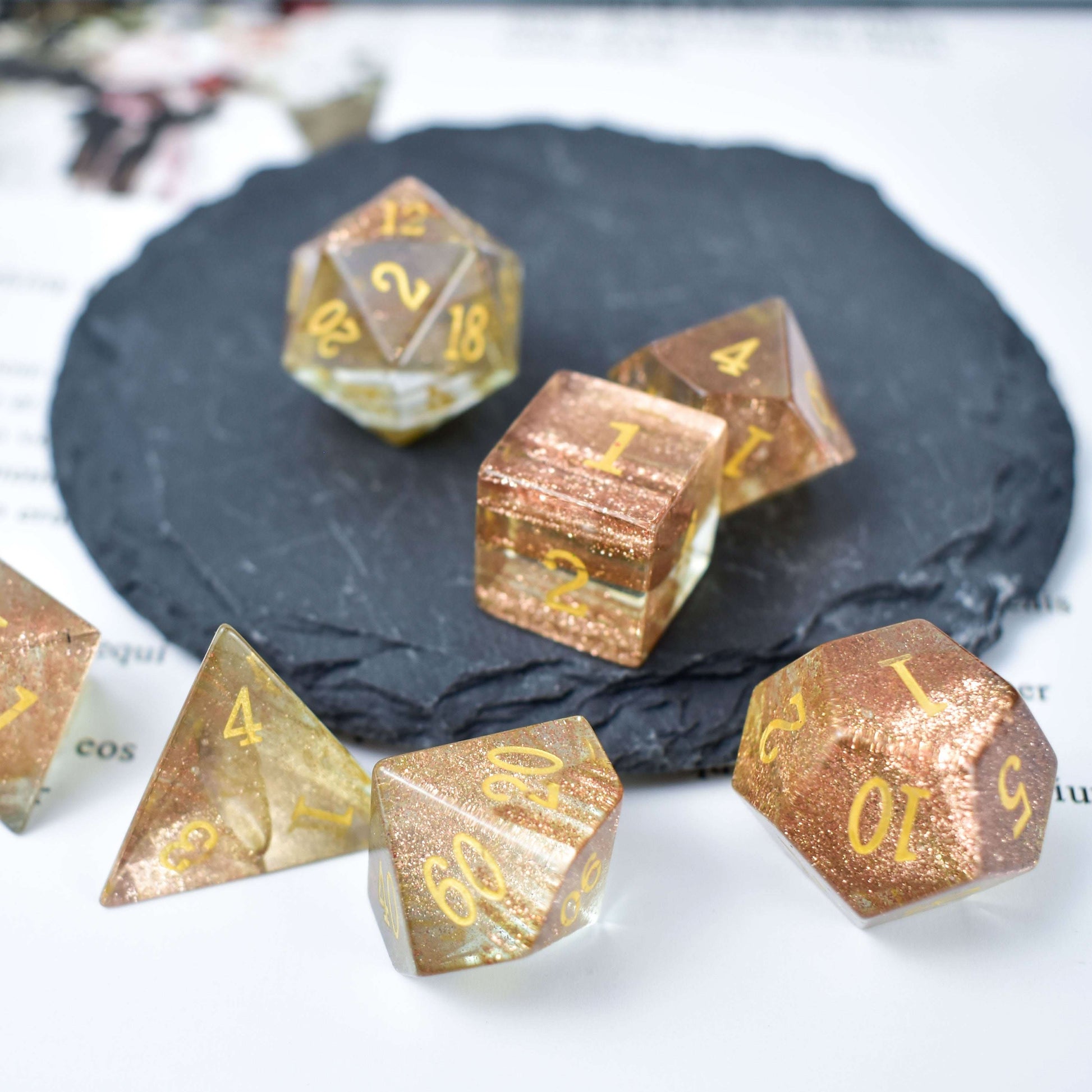 Golden Vein Crystal Dice Set - RULE DICE